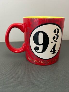 Harry Potter Platform 9 3/4 Red Coffee Mug